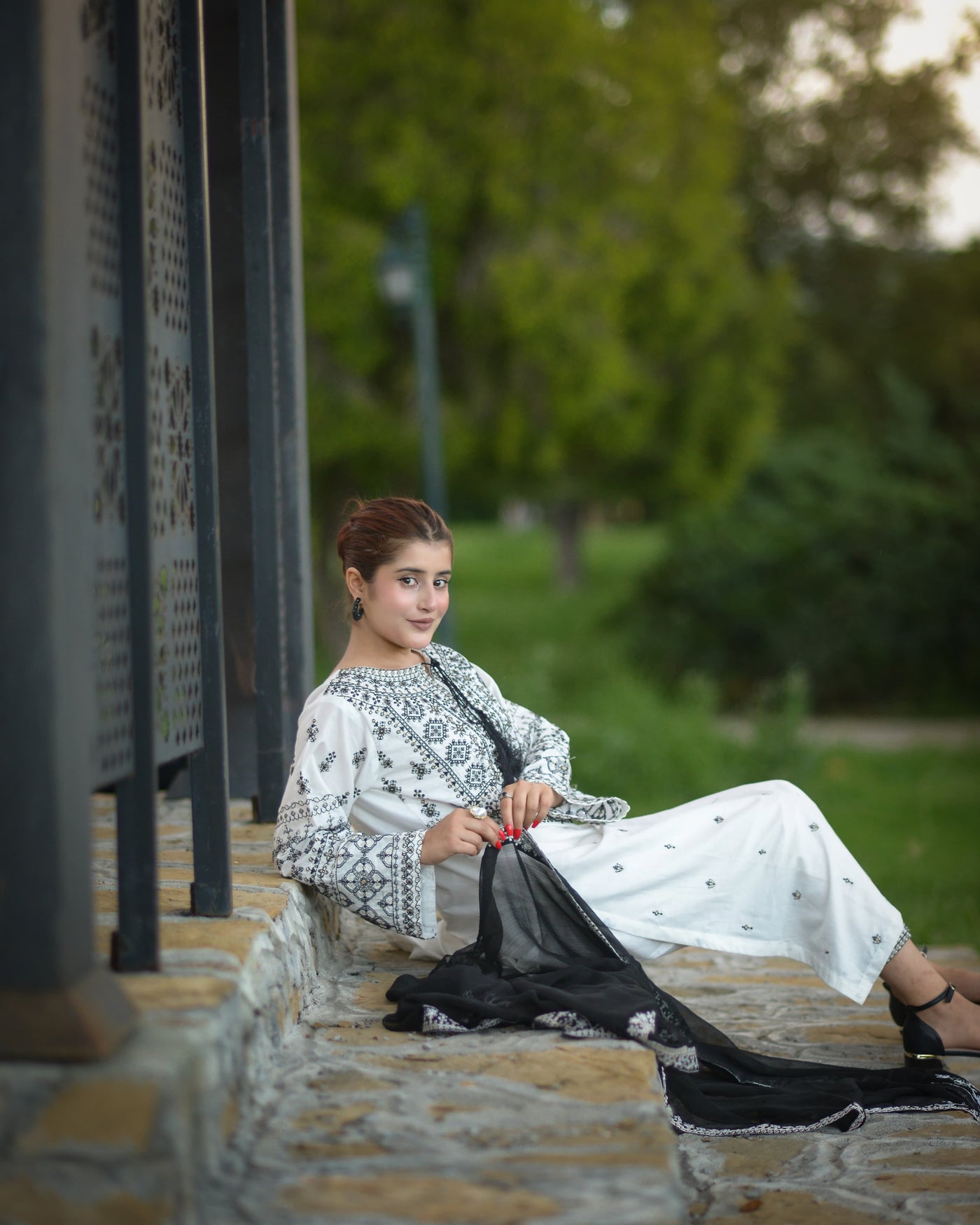 ARFA Embroidery 3-Piece